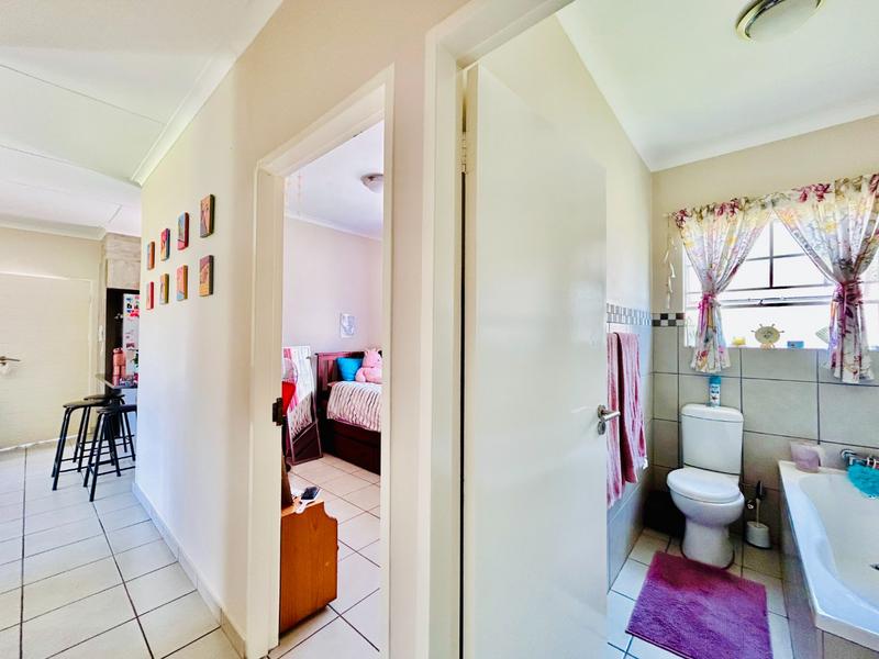 3 Bedroom Property for Sale in Ngwenya River Estate North West